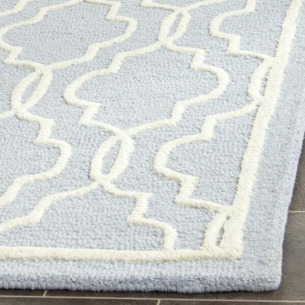 Safavieh Cambridge Hand Tufted Accent Rugs, Light Blue and Ivory - 2 x 3 ft. - CAM131A-2