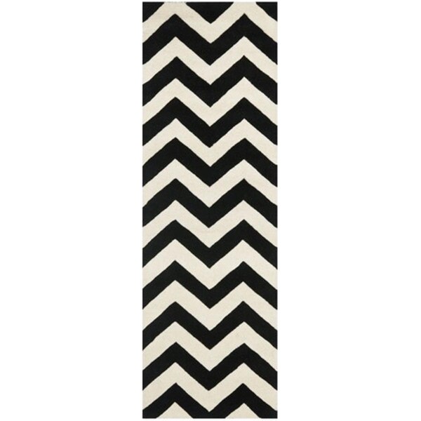 Safavieh Chatham Hand Tufted Rectangle Rug- Ivory - Black- 2 ft. 3 in. x 9 ft. - CHT715A-29