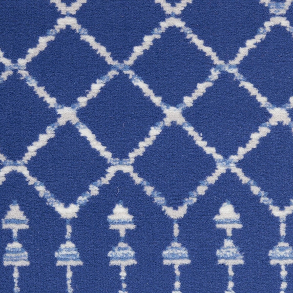 Homeroots 4 x 6 ft. Navy Blue & Ivory Berber Pattern Area Rug - 385829