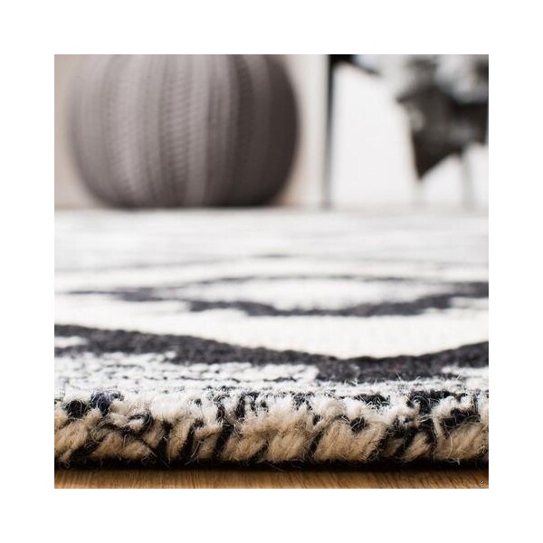 Safavieh 4 x 6 ft. Aspen Rectangle Hand Tufted RugCharcoal & Black - APN813Z-4