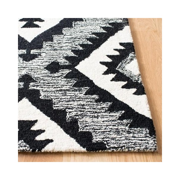 Safavieh 4 x 6 ft. Aspen Rectangle Hand Tufted RugCharcoal & Black - APN813Z-4