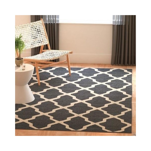 Safavieh Cambridge Hand Tufted Runner Rug- Dark Grey - Ivory- 2 ft. 6 in. x 18 ft. - CAM121X-218