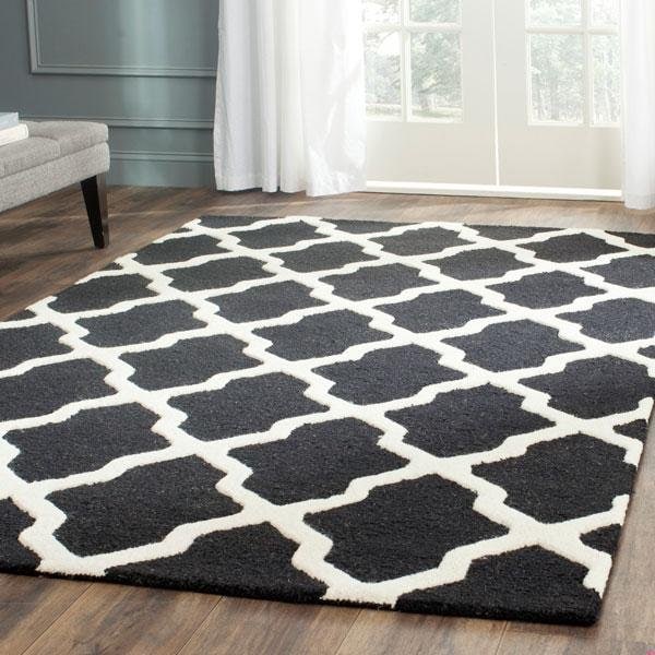 Safavieh 2 ft.-6 in. x 6 ft. Runner Transitional Cambridge- Black and Ivory Hand Tufted Rug - CAM121E-26