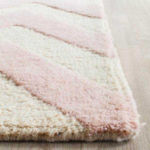 Safavieh Cambridge Hand Tufted Runner Rug- Light Pink - Ivory- 2 ft. 6 in. x 4 ft. - CAM139M-24