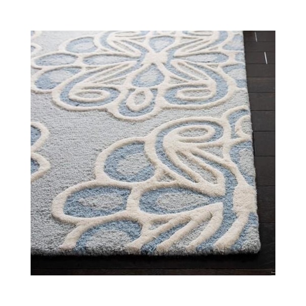 Safavieh Cambridge Runner Rugs, Grey and Blue - 2 ft.-6 in. x 8 ft. - CAM725V-28