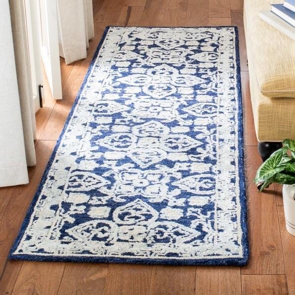 Safavieh Aspen Rectangle Area RugNavy & Ivory 5 x 8 ft. - APN296N-5
