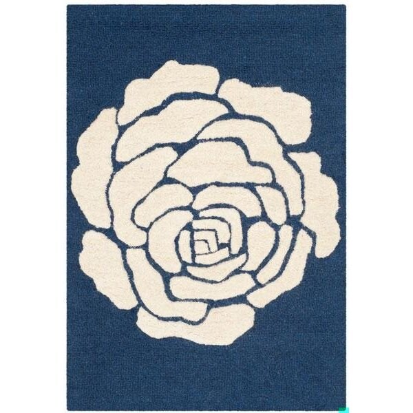 Safavieh Cambridge Hand Tufted Rectangle RugNavy & Ivory 5 x 8 ft. - CAM782M-5