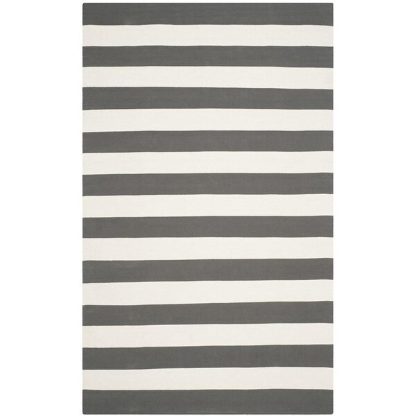 Safavieh 12 x 15 ft. Large Rectangle Montauk Hand Woven RugGrey & Ivory - MTK712G-1215