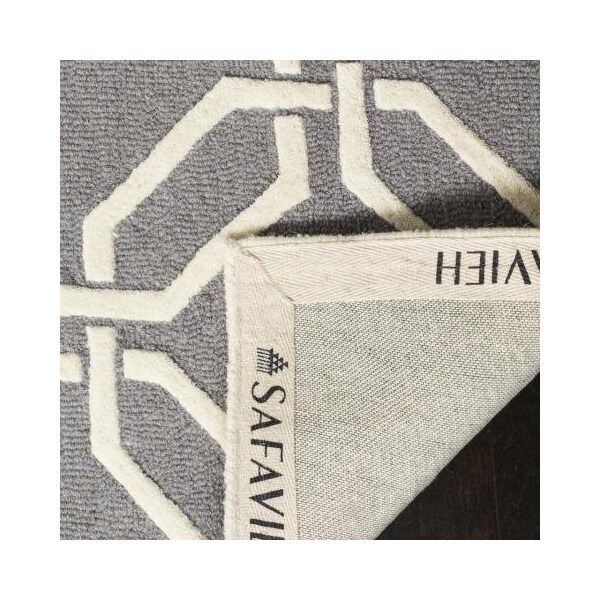 Safavieh Cambridge Hand Tufted Small Rectangle Rug- Dark Grey - Ivory- 4 x 6 ft. - CAM311D-4