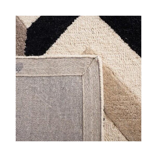 Safavieh Cambridge Hand Tufted Accent RugIvory & Black 2 x 3 ft. - CAM580C-2