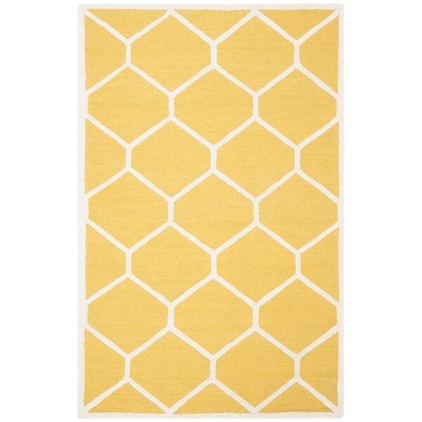 Safavieh Cambridge Medium Rectangle Rugs, Gold and Ivory - 4 x 6 ft. - CAM144Q-4