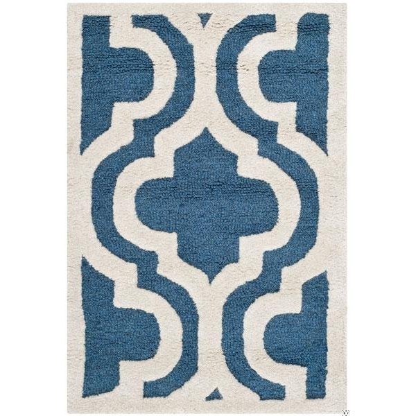 Safavieh Cambridge Small Rectangle RugNavy & Ivory 4 x 6 ft. - CAM132G-4