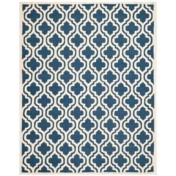 Safavieh Cambridge Small Rectangle RugNavy & Ivory 4 x 6 ft. - CAM132G-4