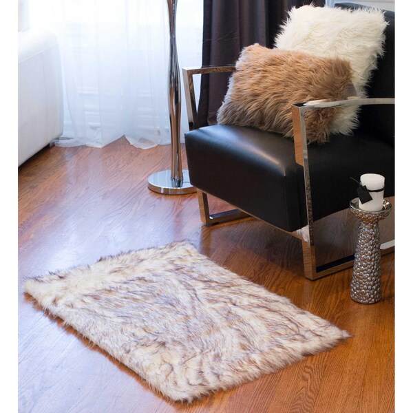 Homeroots 2 x 3 in. Fur Sheepskin Rug and Throw - Gradient Chocolate - 317213