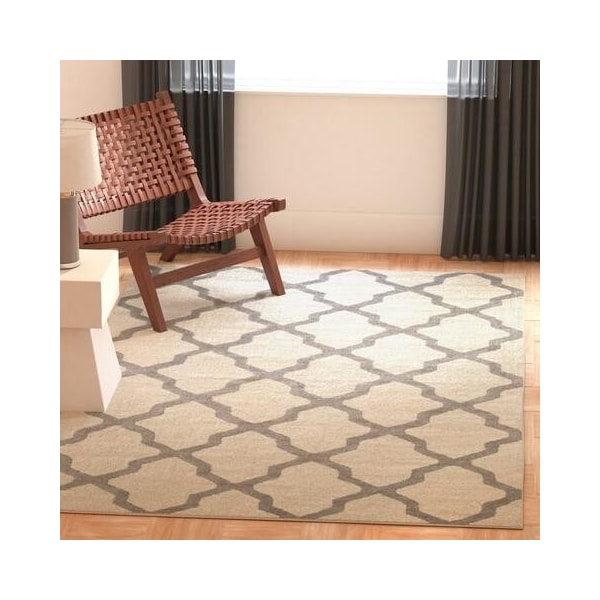 Safavieh Cambridge Hand Tufted Accent Rug- Ivory - Silver- 2 x 3 ft. - CAM121Y-2