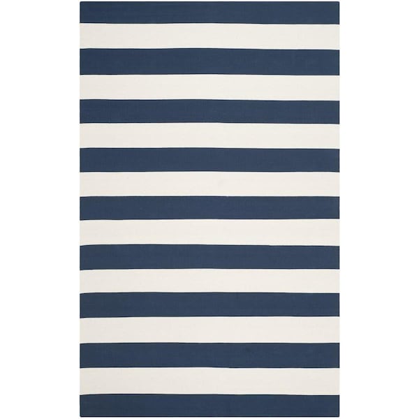 Safavieh 12 x 15 ft. Large Rectangle Montauk Hand Woven RugNavy & Ivory - MTK712H-1215