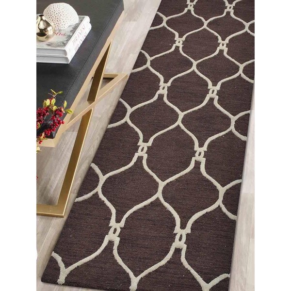 Jensendistributionservices 2 ft. 6 in. x 8 ft. Hand Tufted Wool Geometric Runner Rug, Brown & Beige - MI1557040