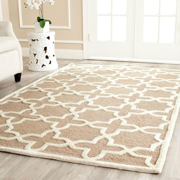 Safavieh Cambridge Hand Tufted Runner RugBeige & Ivory 2 ft.-6 in. x 12 ft. - CAM125J-212