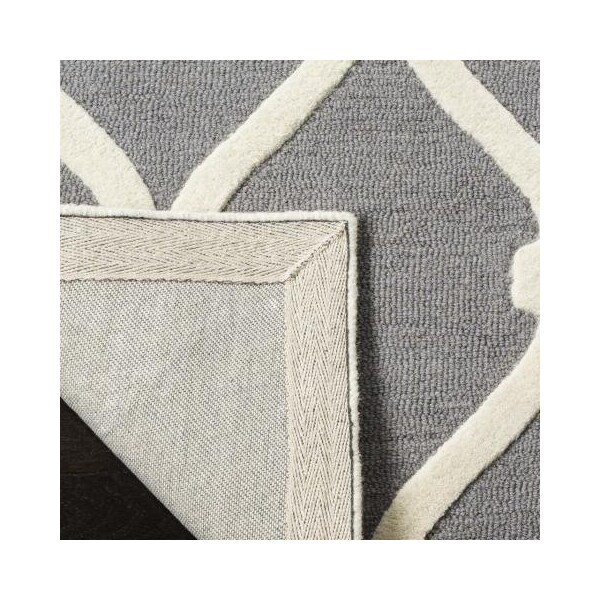 Safavieh Cambridge Hand Tufted Rectangle Rug- Dark Grey - Ivory- 2 ft. 6 in. x 4 ft. - CAM710D-24