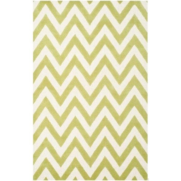 Safavieh Cambridge Hand Tufted Rectangle Rug- Green - Ivory- 2 ft. 6 in. x 8 ft. - CAM139T-28