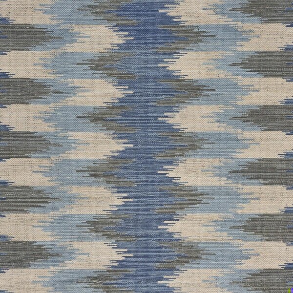 Homeroots 5 x 7 ft. Blue & Cream Ikat Pattern Area Rug - 395479