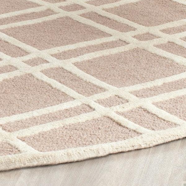 Safavieh Cambridge Accent Area RugBeige & Ivory 2 ft. 6 in. x 4 ft. - CAM142J-24