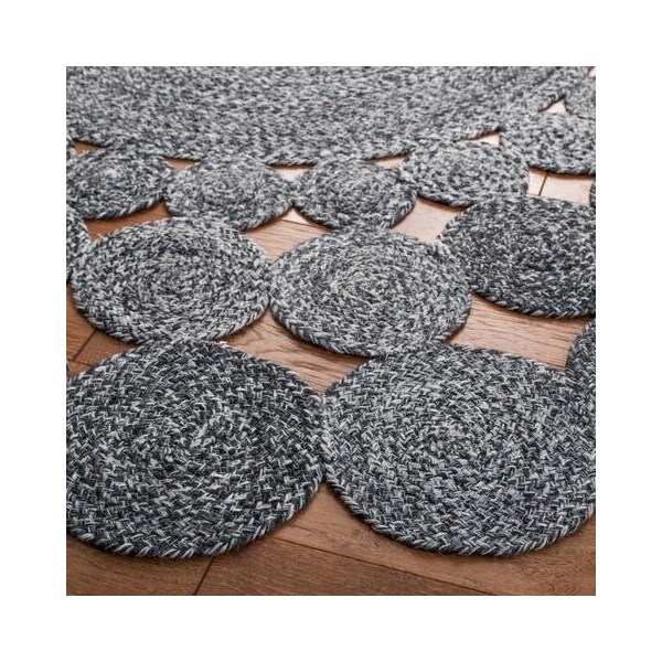 Safavieh 3 x 3 ft. Cape Cod Round Area Rug, Charcoal - CAP226H-3R