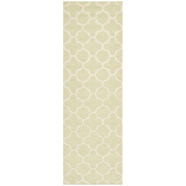 Safavieh Cambridge Hand Tufted Accent Rugs, Light Green and Ivory - 2 ft.-6 in. x 4 ft. - CAM130B-24
