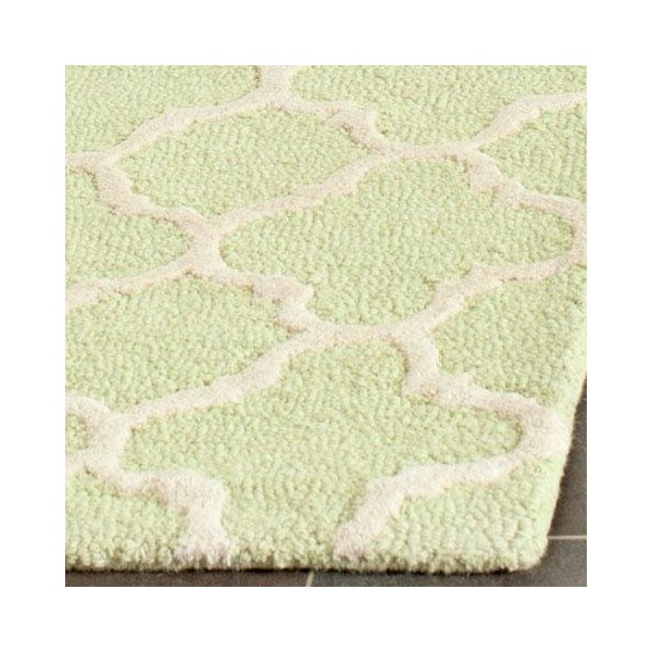 Safavieh Cambridge Hand Tufted Accent Rugs, Light Green and Ivory - 2 ft.-6 in. x 4 ft. - CAM130B-24
