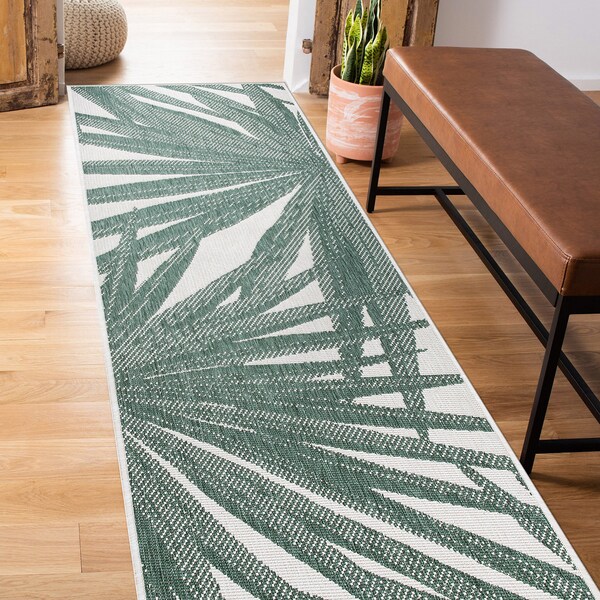 World Rug Gallery Tropical Leaves Nature Inspired Indoor/Outdoor Runner Rug 2' x 7' Green - 4030GREEN2X7