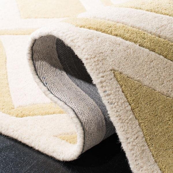 Safavieh Chatham Hand Tufted Rectangle Rug- Gold - Ivory- 2 x 3 ft. - CHT759L-2