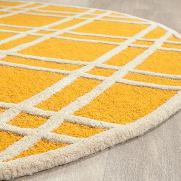Safavieh Cambridge Small Rectangle Area Rug, Gold and Ivory - 3 x 5 ft. - CAM142Q-3