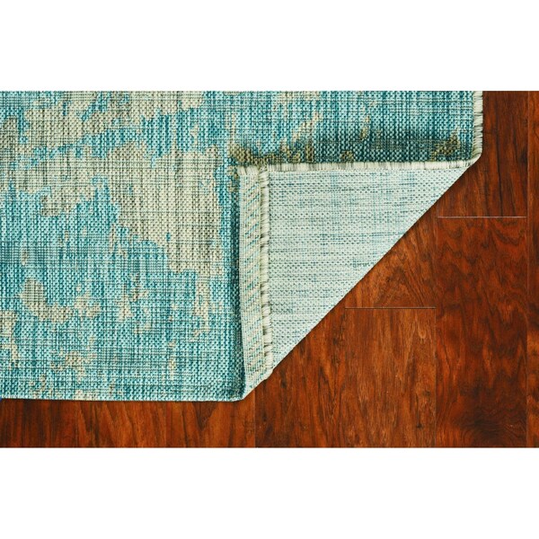 Homeroots 47 x 31 in. Teal Polypropylene Rug - 375213