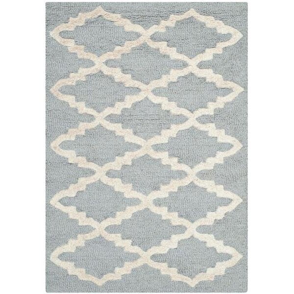 Safavieh Cambridge Hand Tufted Runner Rug- Silver - Ivory- 2 ft. 6 in. x 6 ft. - CAM137D-26