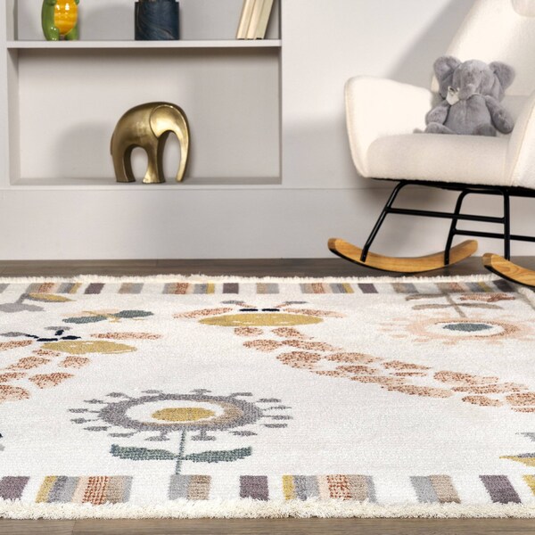 Nuloom Avianna Giraffe Kids Fringe Area Rug 5ft x 7ft 6in - KKPL08A-508
