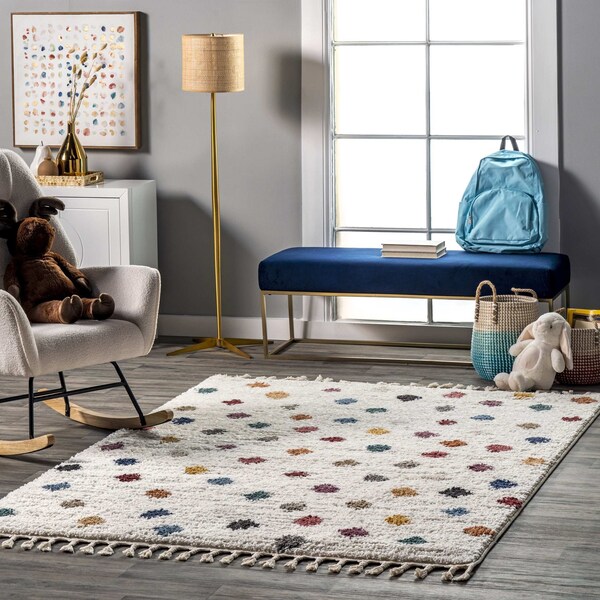 Nuloom Lochlan Polka Dotted Tasseled Kids Area Rug 5ft x 7ft 6in - OZMR03A-508