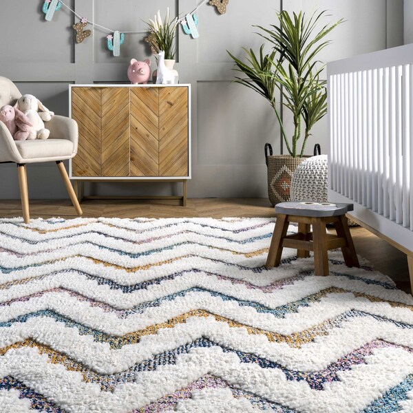 Nuloom Rumi High-Low Chevron Kids Tassel Area Rug 4ft x 6ft - OZOT04A-406
