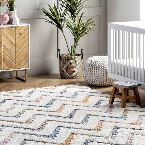 Nuloom Rumi High-Low Chevron Kids Tassel Area Rug 4ft x 6ft - OZOT04A-406