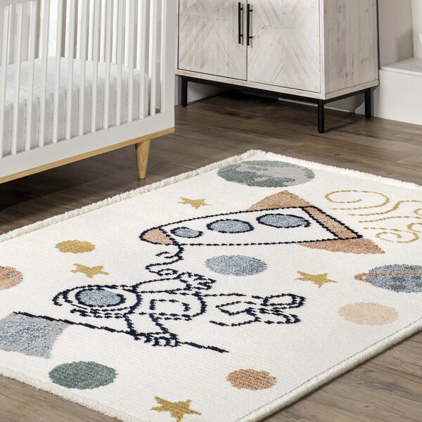 Nuloom Caree Astronaut Kids Fringe Area Rug 4ft x 6ft - KKPL05A-406
