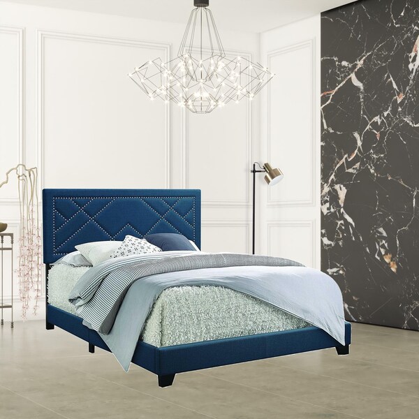 Homeroots 80 x 86 x 50 in. Dark Teal Fabric Upholstered Wood Leg Eastern King Bed - 347038