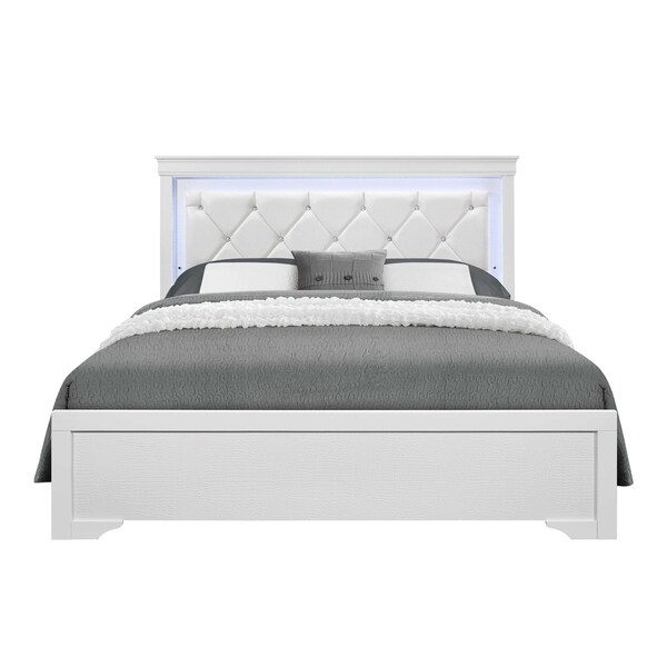 Global Furniture Usa Traditional Glam Croc Pompei Metallic White King Bed Group With Led - 2879
