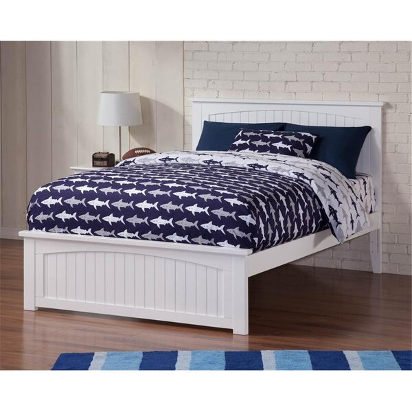 Atlantic Furniture Nantucket Bed with Match Footboard in White, Full Size - AR8236032
