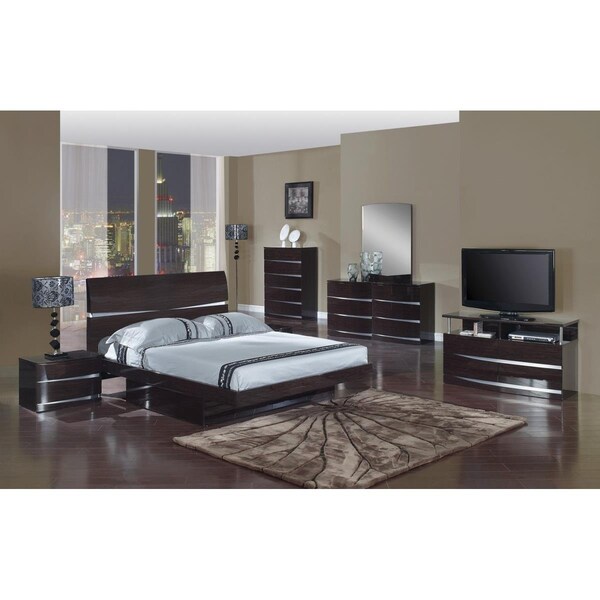 Homeroots 80 x 80 x 42.5 in. Eastern King Modern Wenge High Gloss Wenge Bedroom Set - 4 Piece - 343925