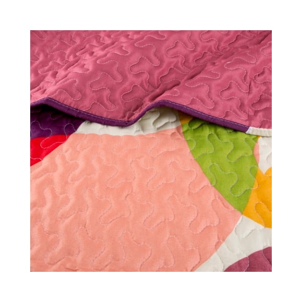 Hastings Home 3-piece Quilt Bed Set, Reversible Microfiber Bedding With Shams for Bedroom (Full/Queen, Pink Rose) - 626127WQF