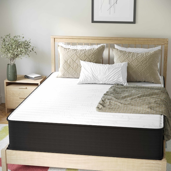 Flash Furniture Dream 12 in Hybrid Mattress, Queen Size High Density Foam and Pocket Spring Mattress in a Box, White/Black - DR-E230P-R-Q-12-GY-GG