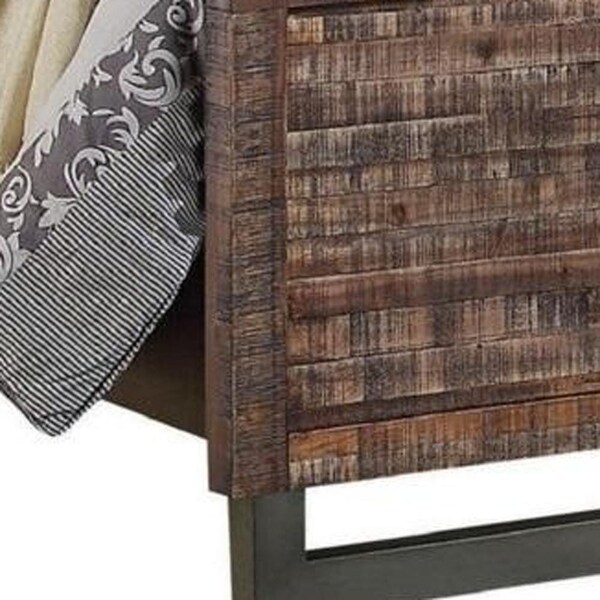 Homeroots 56 x 87 x 64 in. Andria Queen Size Bed Reclaimed Oak - 285868