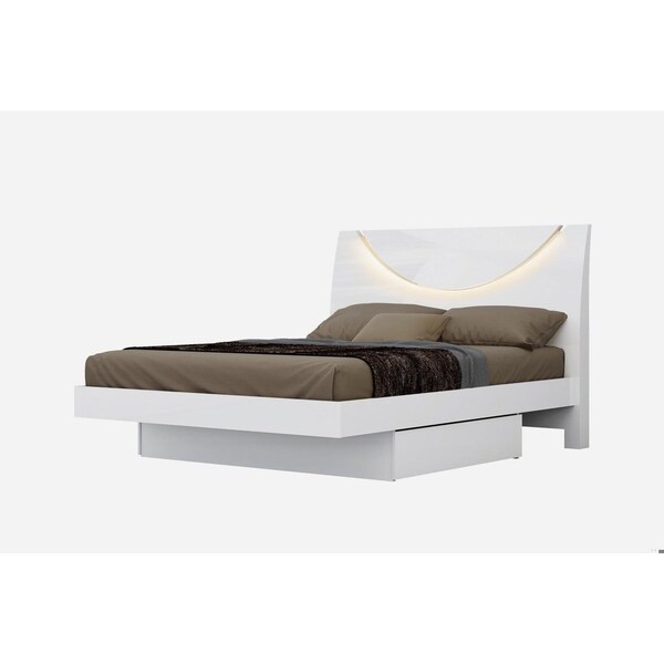 Homeroots White California King Size Bed 72 x 85 x 43 in. - 366256