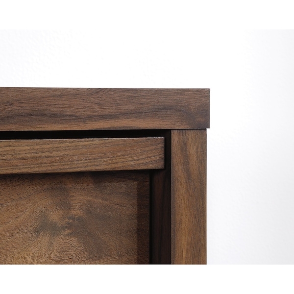 Sauder Harvey Park 4-Drawer Chest Gw , Safety tested for stability to help reduce tip-over accidents - 420824