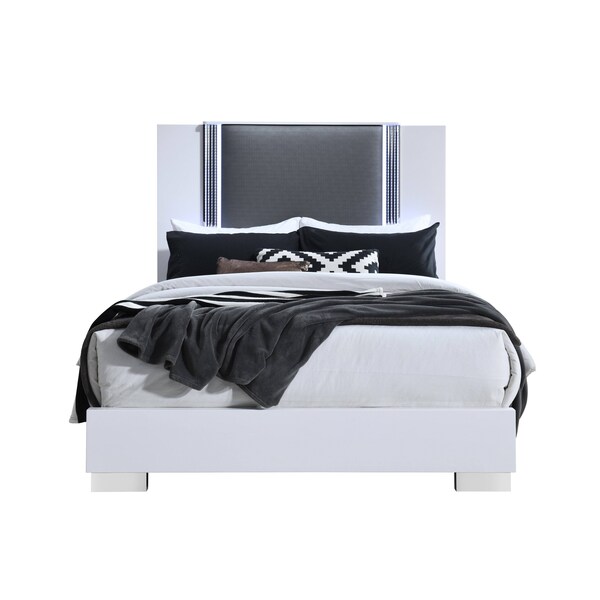 Global Furniture Usa Modern  High Gloss Ylime Smooth White Queen Bed With Led - 3867