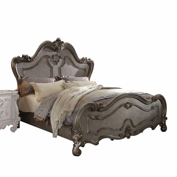 Homeroots 74 x 93 x 72 in. Antique Platinum Wood Poly Resin Queen Bed - 348202